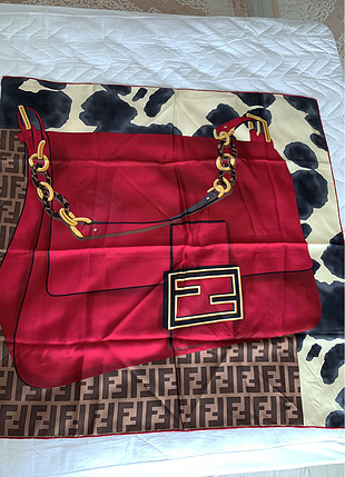 m Beden Fendi ithal eşarp