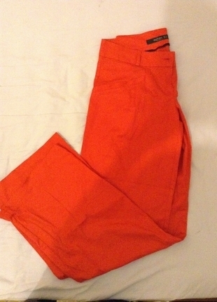 Ayhan marka kırmızı pantalon