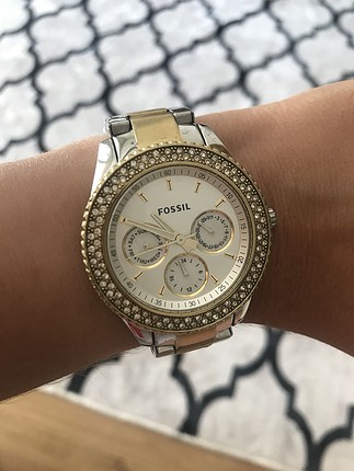 Fossil Yeni gibi fosil saat
