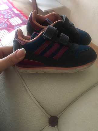 Adidas cocuk ayakkabisi