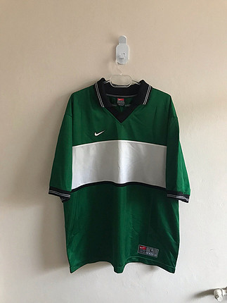 Nike old school tshirt