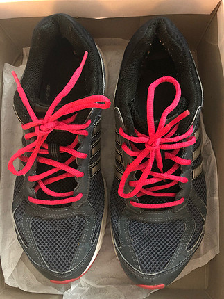 40 Beden Adidas spor ayakkabı