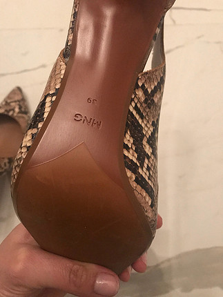 Mango 1-2 kere giyilmiş temiz ayakkabı