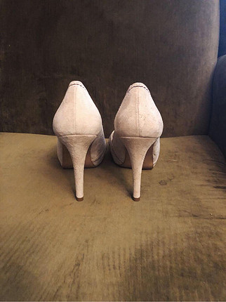 36 Beden Önü açık stiletto