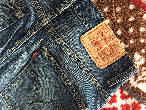 Levis pantolon