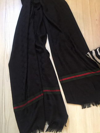 Gucci replika şal