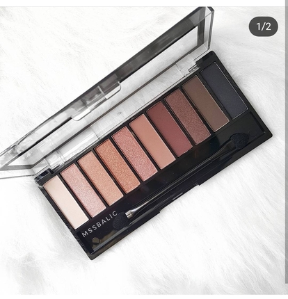 Wet n Wild Au Naturel far paleti inceleme Wet n Wild Au Naturel far paleti inceleme