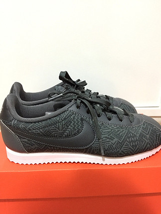 36 Beden gri Renk Nike spor Ayakkabı