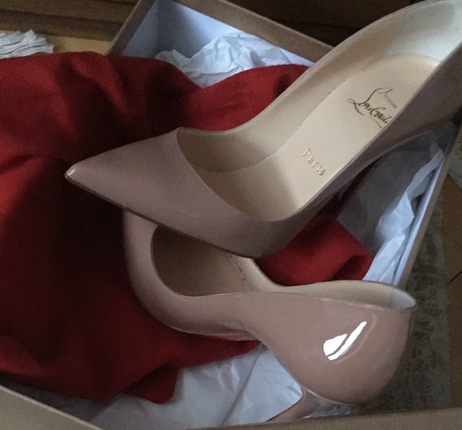 Christian louboutin so kate