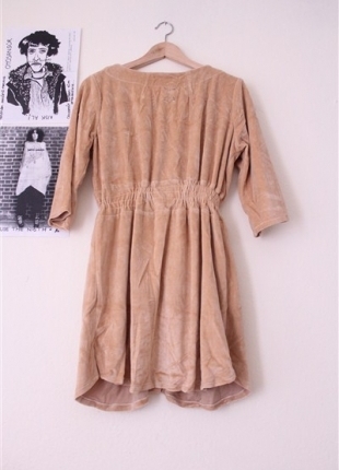 F & F kathmandu otantik ebise